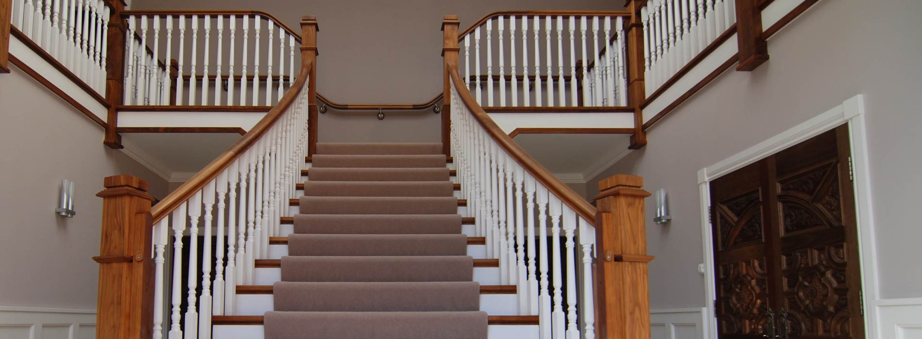 Wooden Staircase Manufacturers | Traditional & Modern Styles